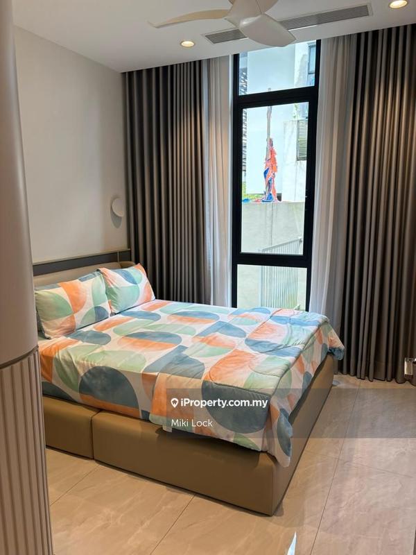 Bungalow House for Sale in Seputeh Garden, Seputeh by Miki Lock - iProperty.com.my