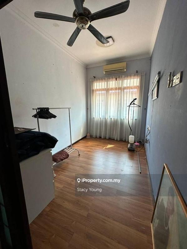 Rumah Berkembar untuk Dijual di Beverly Heights, Melawati oleh Stacy Young - iProperty.com.my