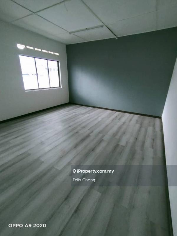 Rumah Teres 1-Tingkat untuk Dijual di Taman Rebana, Kluang oleh Felix Chong - iProperty.com.my