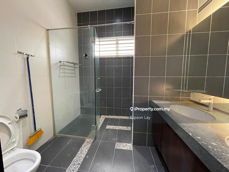 Semi-Detached House for Sale in Taman Kluang Setia, Kluang by Gipson Lay - iProperty.com.my
