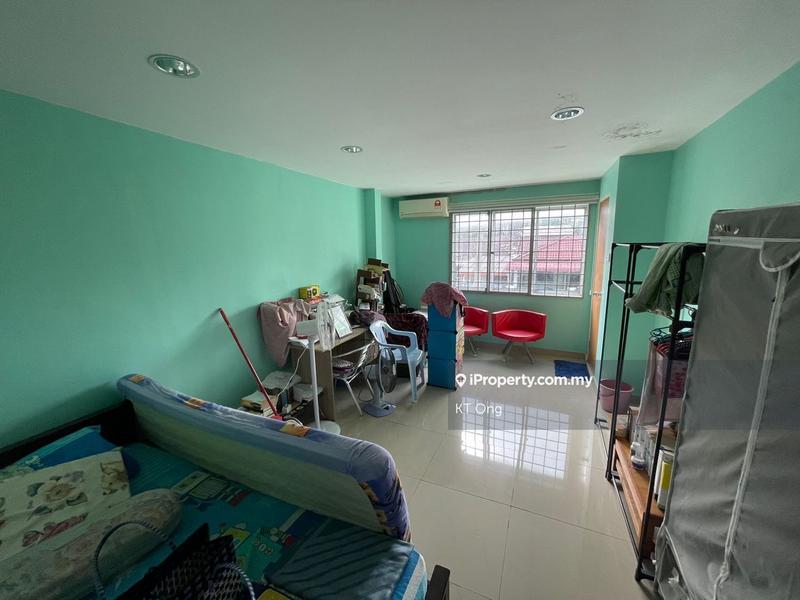 3.5-storey Terraced House for Sale in Taman Overseas Union (Taman Oug), Jalan Klang Lama (Old Klang Road) by KT Ong - iProperty.com.my