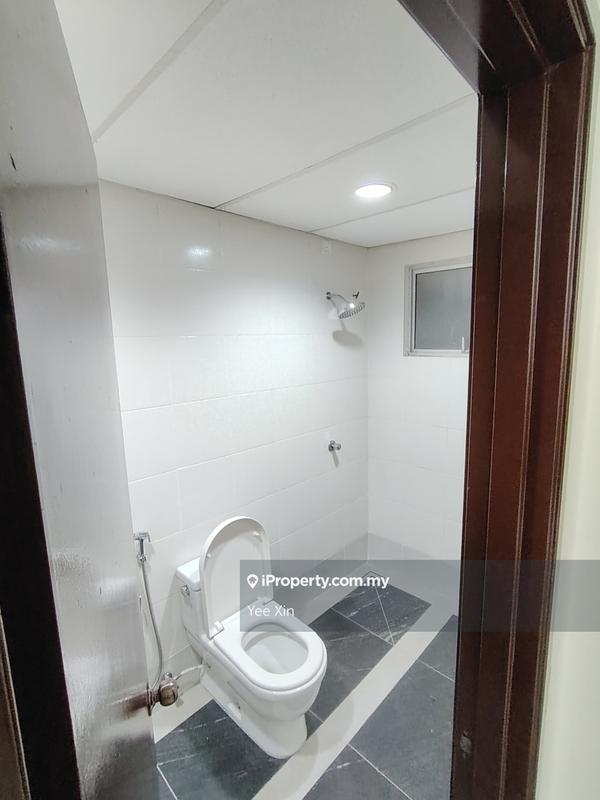 Service Residence for Sale in Amara by Yee Xin - iProperty.com.my