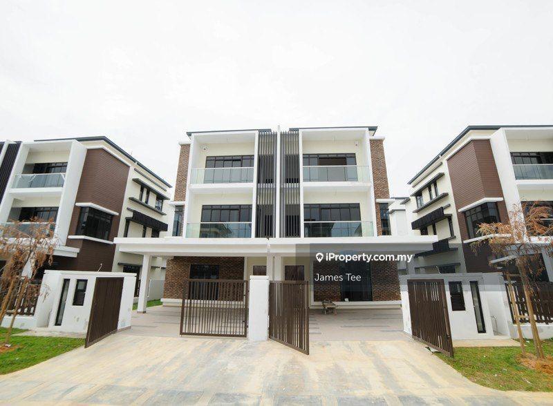 Semi-Detached House for Sale in Setia Utama, Setia Alam by James Tee - iProperty.com.my