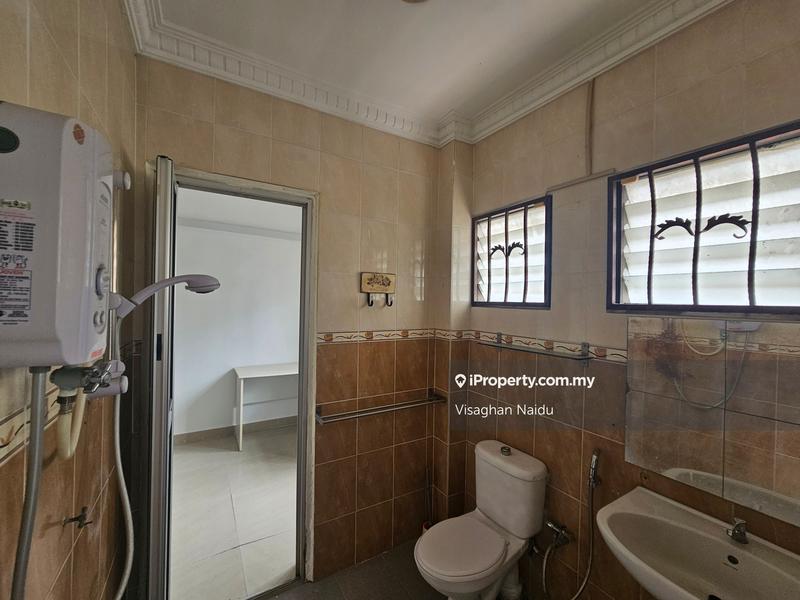 Rumah Teres 2.5-Tingkat untuk Dijual di Bukit Gasing, Petaling Jaya oleh Visaghan Naidu - iProperty.com.my