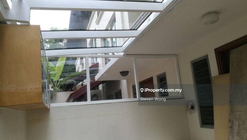 Townhouse for Sale in Federal Hill, Bangsar by Steven Wong - iProperty.com.my