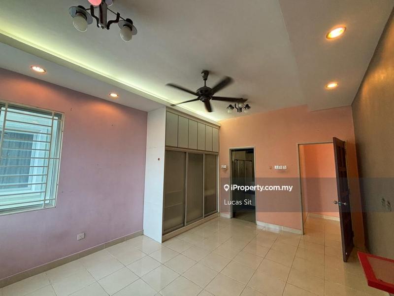 Condominium for Sale in Platinum Hill PV 8 by Lucas Sit - iProperty.com.my
