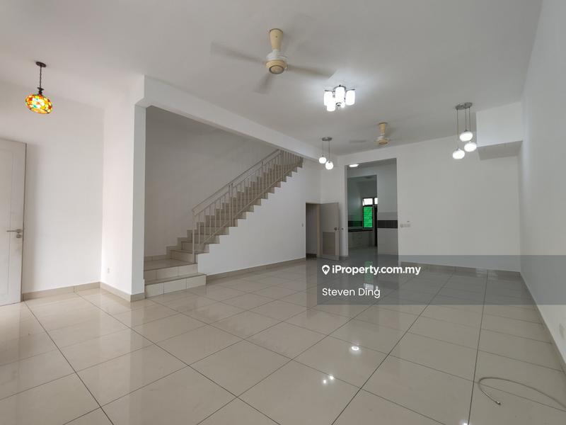 2-storey Terraced House for Rent in Setia Indah, Setia Alam by Steven Ding - Living Room - iProperty.com.my