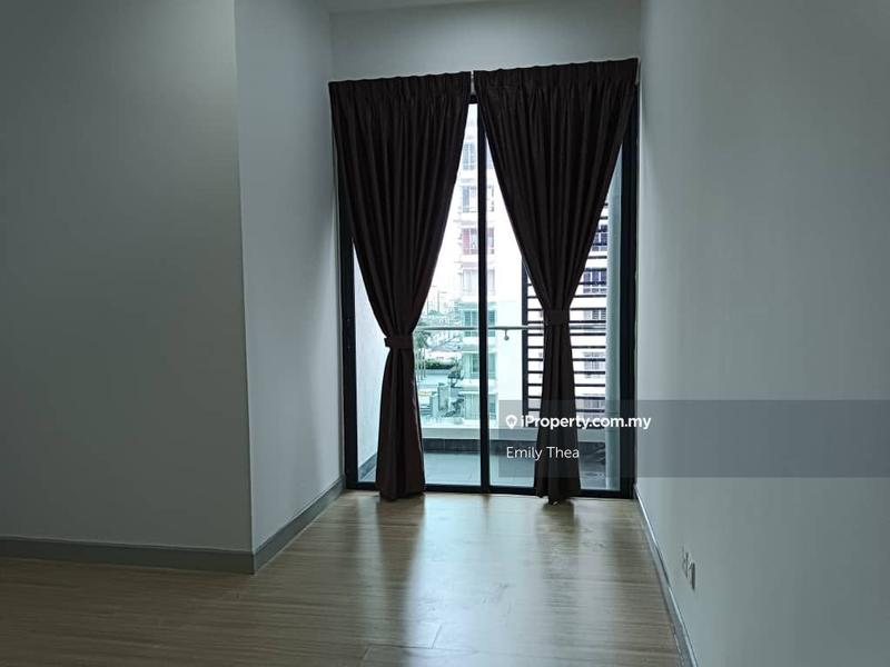 Kediaman Servis untuk Dijual di Res 280 oleh Emily Thea - iProperty.com.my