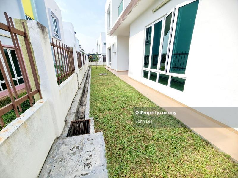 Semi-Detached House for Sale in TAMAN PUCHONG UTAMA, Puchong by John Lee - iProperty.com.my