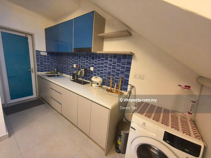 Service Residence for Sale in Flexus Signature by Daren Tan - iProperty.com.my