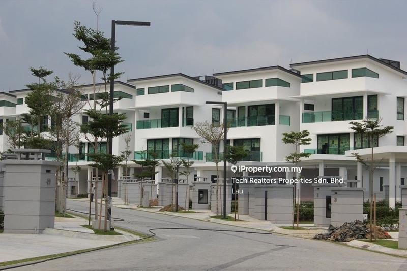 Rumah Berkembar untuk Disewa di Armada Villa, Taman Desa oleh Lau Mee Ling - iProperty.com.my