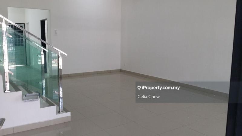 Rumah Berangkai 2 Tingkat untuk Dijual di Semenyih Parklands, Beranang oleh Celia Chew - iProperty.com.my