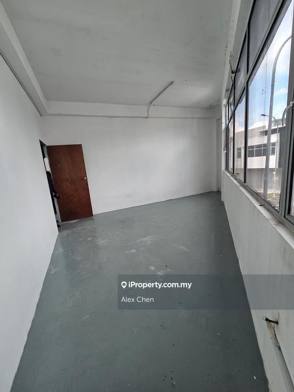 Kilang Teres untuk Disewa di Kawasan Perindustrian Balakong, Balakong oleh Alex Chen - iProperty.com.my