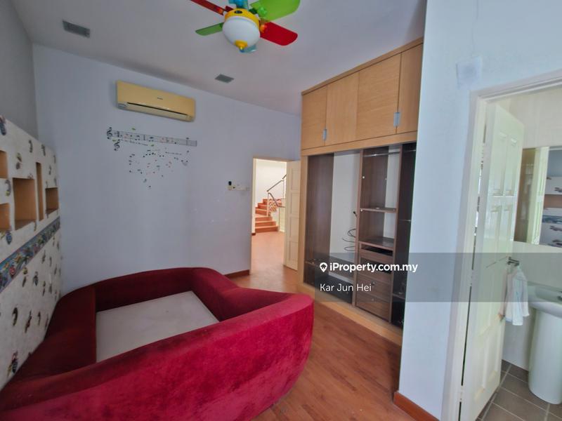 Semi-Detached House for Sale in Taman Hijauan Residen, Hulu Langat by Kar Jun Hei - iProperty.com.my