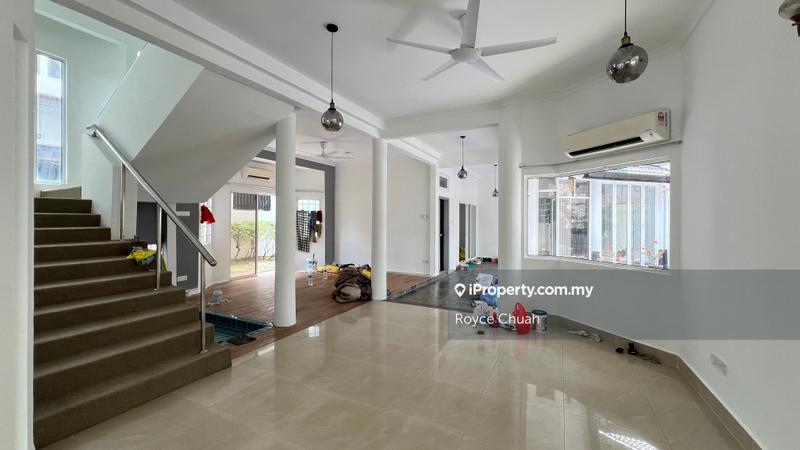 Bungalow House untuk Dijual di Gated and Guarded, Damansara Heights oleh Royce Chuah - iProperty.com.my