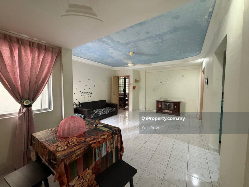 Flat for Sale in Sri Intan by Yuki Yew - iProperty.com.my