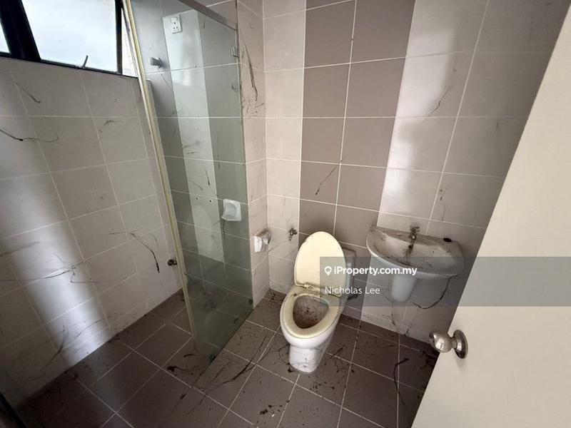 Condominium for Sale in Upper East @ Tiger Lane by Nicholas Lee - iProperty.com.my