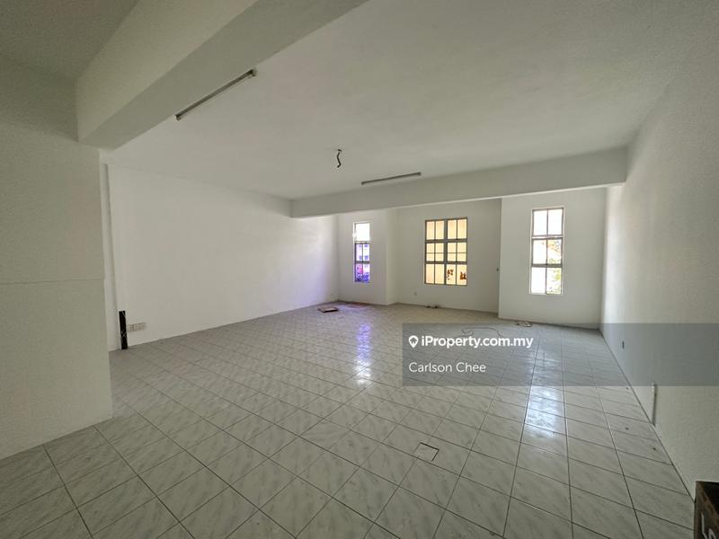 Shop / Office untuk Disewa di Usj 10, Subang Jaya oleh Carlson Chee - iProperty.com.my