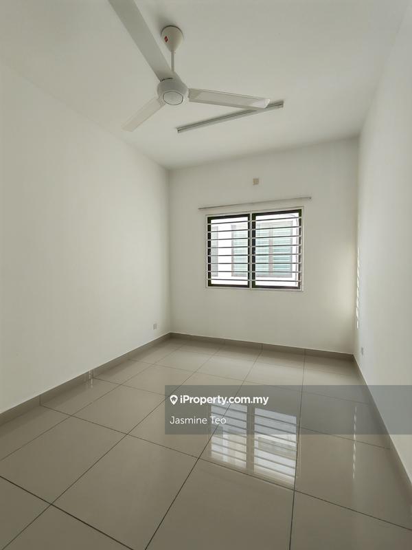 Rumah Berangkai 3 Tingkat untuk Dijual di Setia Utama, Setia Alam oleh Jasmine Teo - iProperty.com.my