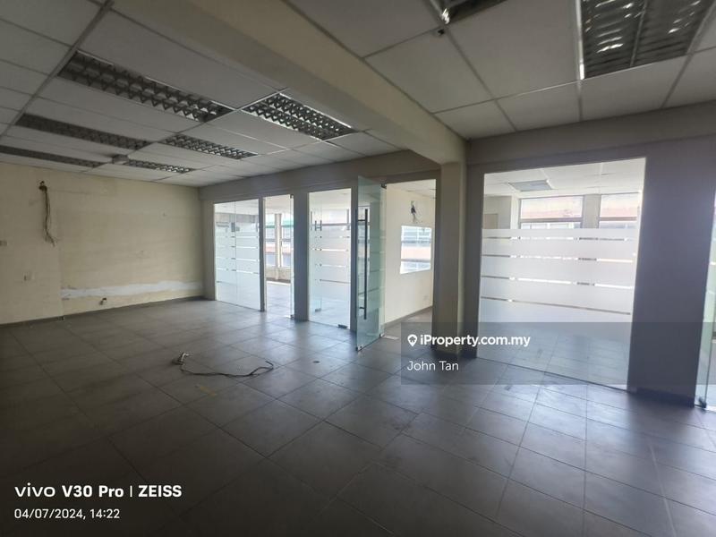 For Sale - (108x100|Cargo Lift|Renovated|Corner|Freehold) Kepong @ Sri Ehsan 2.5sty Factory