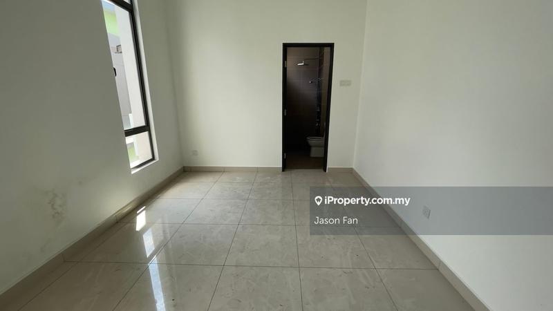 Rumah Berkembar untuk Dijual di Canary Garden, Bandar Bestari, Klang oleh Jason Fan - iProperty.com.my