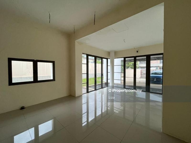 Bungalow House for Sale in Banyan Close, Bandar Bukit Mahkota, Bangi by Liza - iProperty.com.my