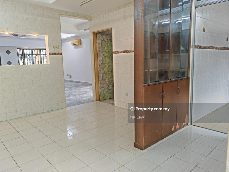 Rumah Teres 2-Tingkat untuk Dijual di Taman Lestari Perdana, Seri Kembangan oleh NK Lew - iProperty.com.my