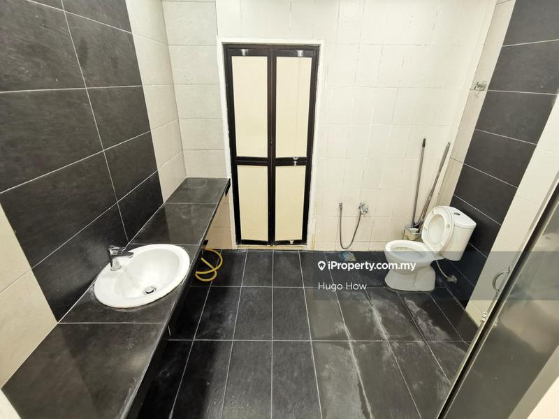 Semi-Detached House for Sale in Laman Residen Kipark Sri Utara, Batu Caves by Hugo How - iProperty.com.my