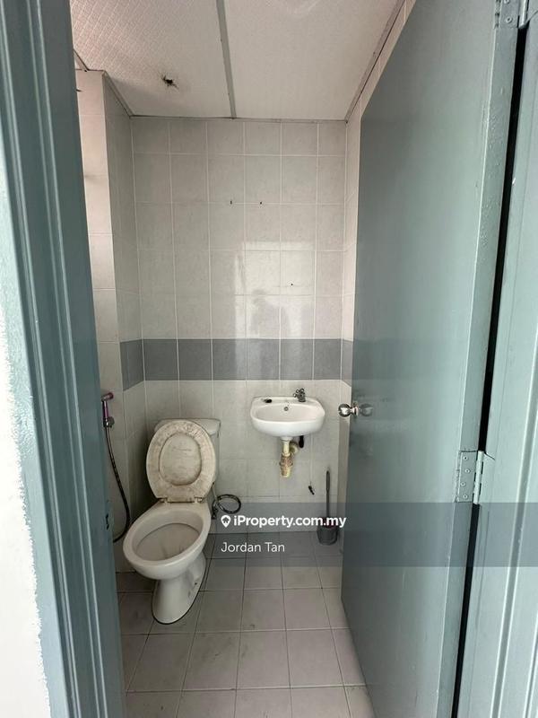 Apartment for Sale in 162 Residency by Jordan Tan - iProperty.com.my