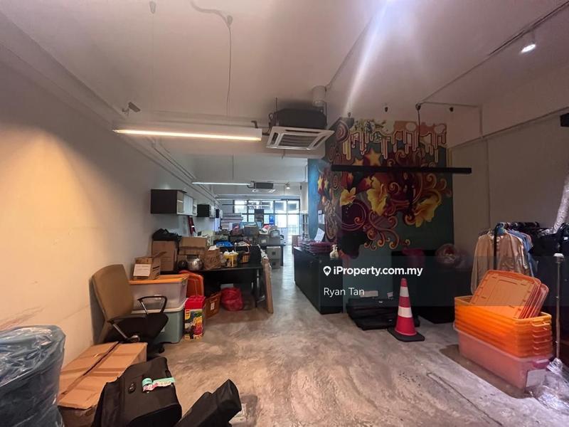 Shop / Office for Sale in Kampung Sungai Kayu Ara, Petaling Jaya by Ryan Tan - iProperty.com.my