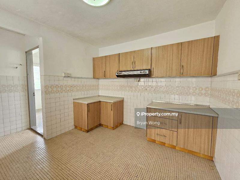 Rumah Berangkai 2 Tingkat untuk Dijual di Damansara Jaya, Petaling Jaya oleh Bryan Wong - iProperty.com.my