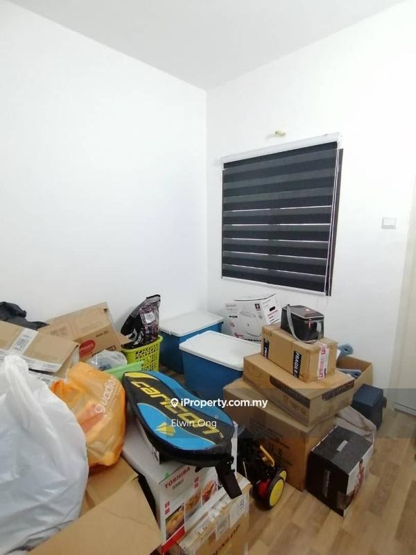 Rumah Teres 2-Tingkat untuk Dijual di Halya @ Daunan Worldwide Bandar Puncak Alam, Puncak Alam oleh Elwin Ong - iProperty.com.my