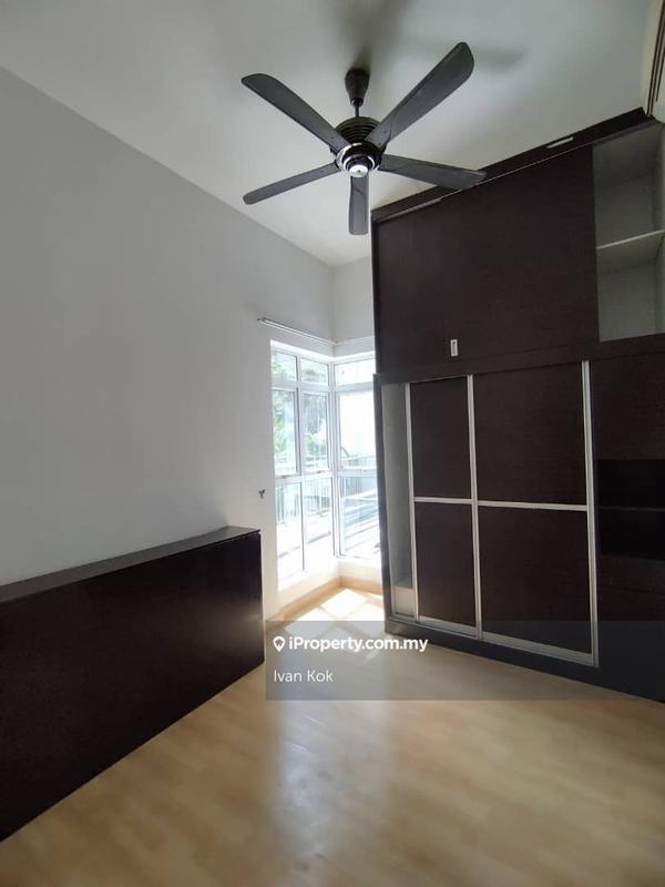 For Sale - Amaya Saujana