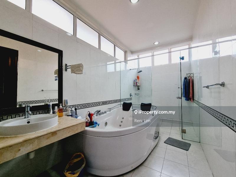 Bungalow House for Sale in Damansara Lagenda, Legenda, Ara Damansara by Reni Lim - iProperty.com.my