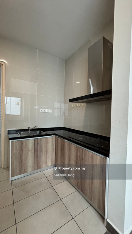 Kediaman Servis untuk Dijual di Isola oleh Suzanne Tang - iProperty.com.my