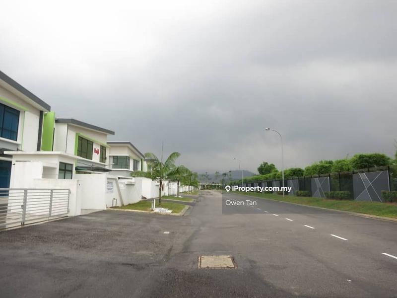 Kilang Berkembar untuk Dijual di Setia Businss Park, Gelang Patah oleh Owen Tan - iProperty.com.my