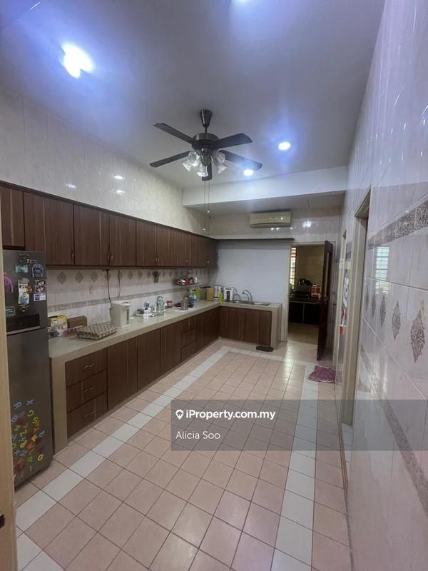 Rumah Teres 2-Tingkat untuk Dijual di Bukit Rahman Putra, Sungai Buloh oleh Alicia Soo - iProperty.com.my