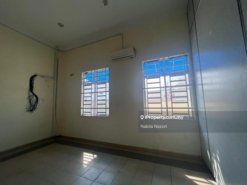 Warehouse for Rent in Kota Bharu, Kelantan by Nabila Nazori - iProperty.com.my