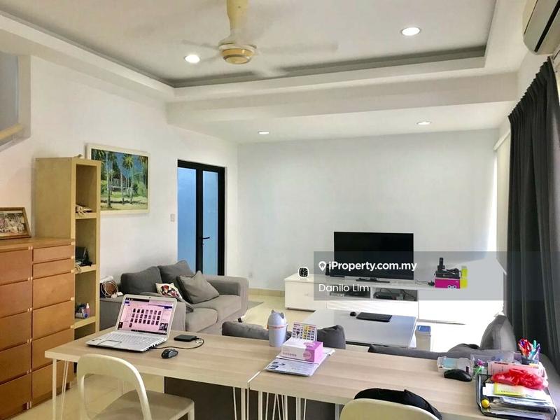 3-storey Terraced House for Sale in Taman Bukit Prima, Cheras by Danilo Lim - Living Room - iProperty.com.my