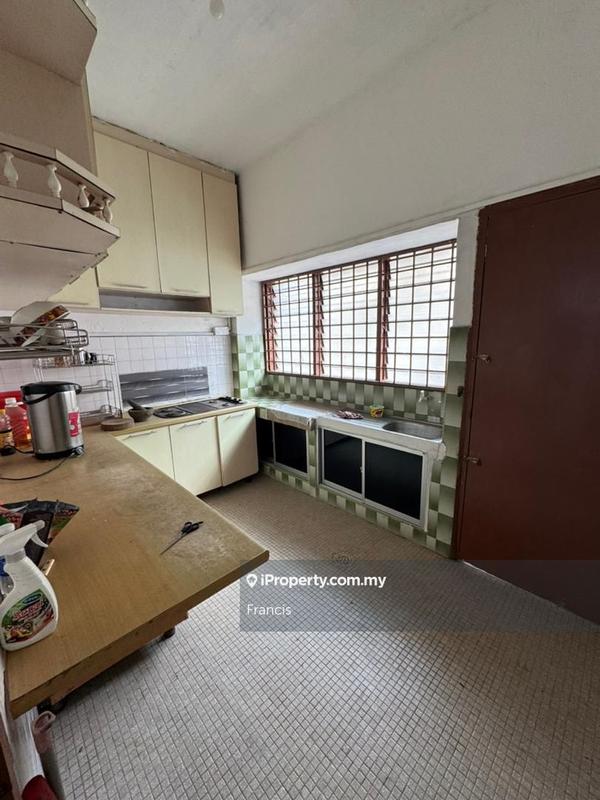 2-storey Terraced House for Sale in 9wdg1, Cheng by Francis - iProperty.com.my