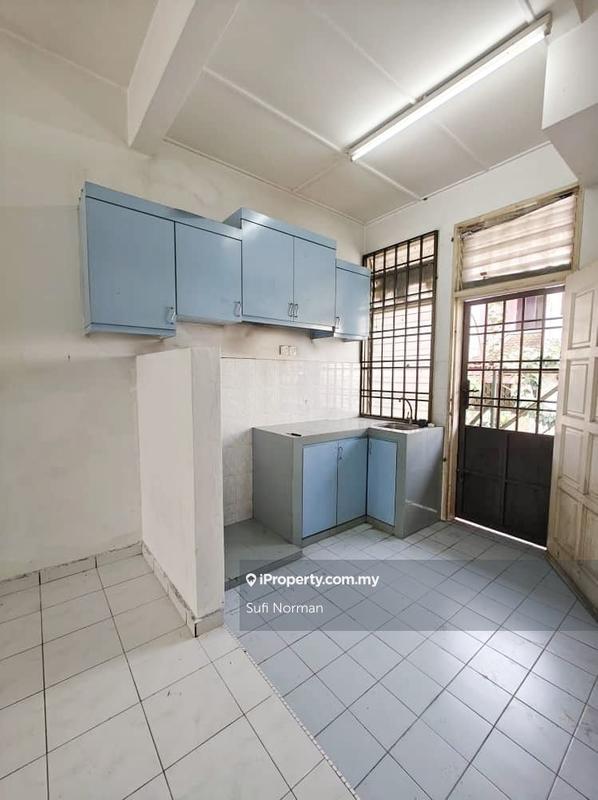 Rumah Teres untuk Dijual di Taman Sri Putri, Kulai oleh Sufi Norman - iProperty.com.my