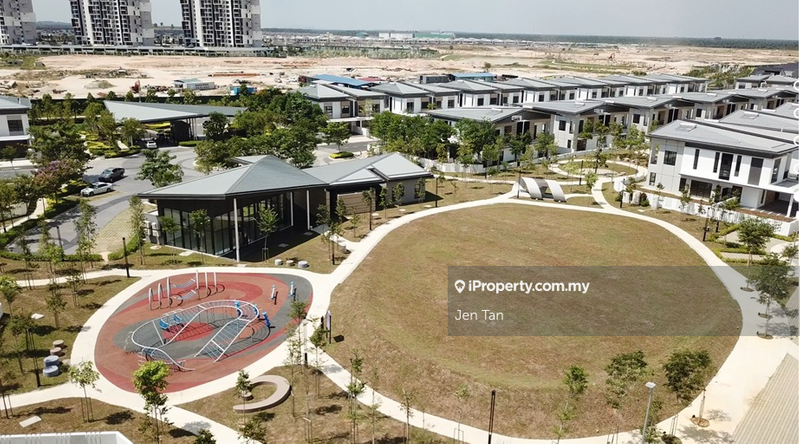 Rumah Berkembar untuk Dijual di Bandar Tropicana Aman, Telok Panglima Garang oleh Jen Tan - iProperty.com.my
