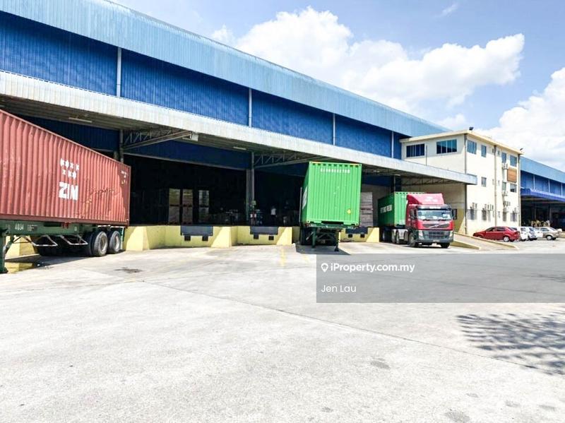 Warehouse for Rent in Elite Industrial Estate, Shah Alam by Jen Lau - Exterior - iProperty.com.my