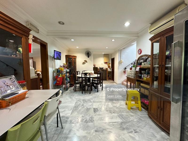 Bungalow House for Sale in Seksyen 17, Petaling Jaya by Sean Liew - iProperty.com.my