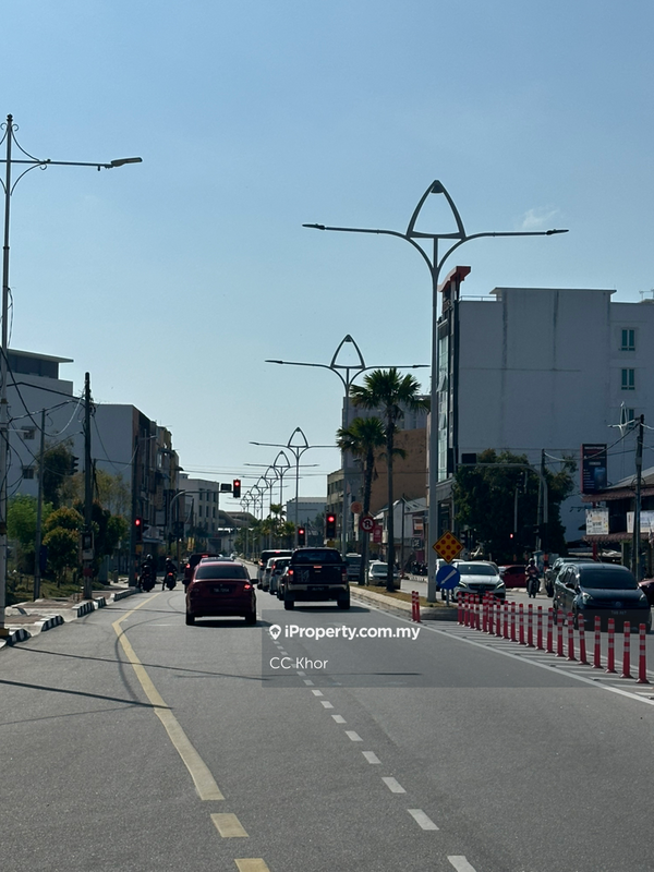 For Sale - Vacant Commercial Land