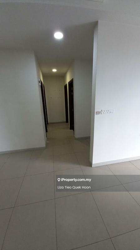 Service Residence for Sale in Seventeen Mall & Residences (Biji Living) by Liza Tieo - Corridor - iProperty.com.my