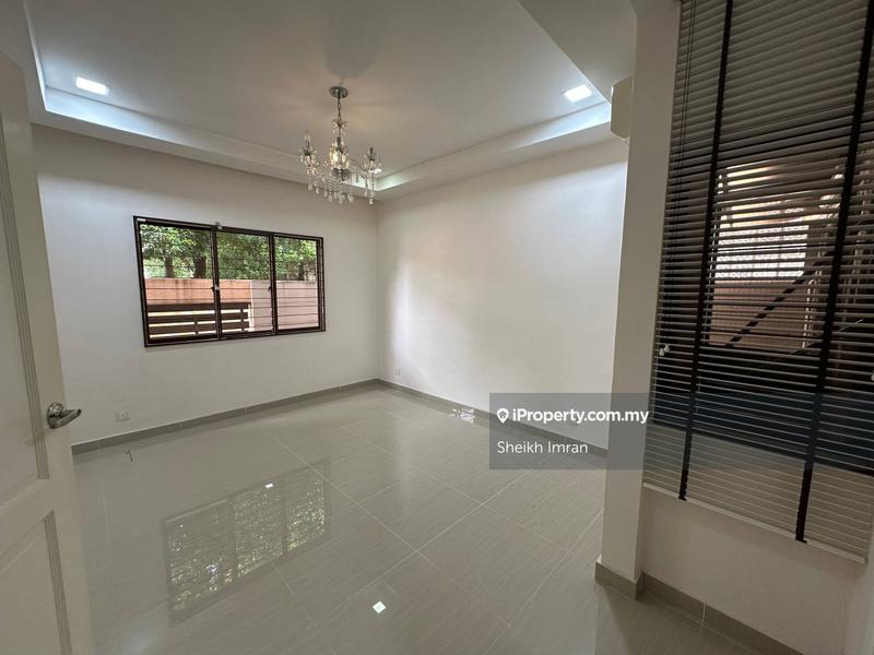Rumah Berangkai 2 Tingkat untuk Dijual di Bukit Jelutong, Shah Alam oleh Sheikh Imran - iProperty.com.my