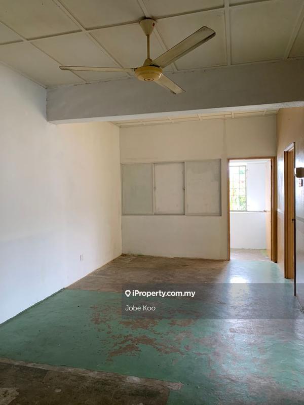 Shop / Office for Sale in Taman Jaya, Cheras by Jobe Koo - iProperty.com.my