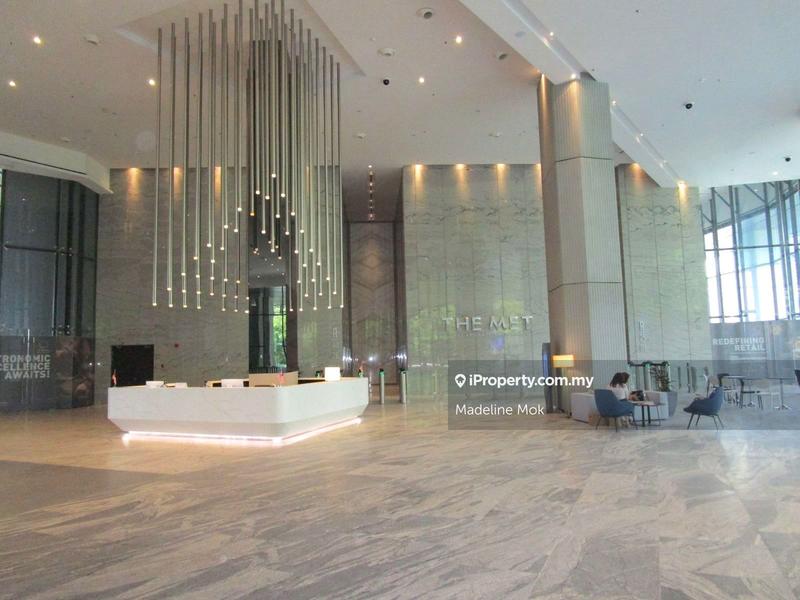 Pejabat untuk Dijual di Mont Kiara, Kuala Lumpur oleh Madeline Mok - Grand Lobby - iProperty.com.my