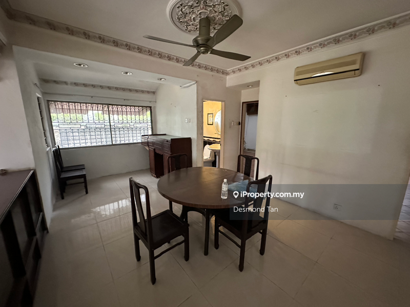 Rumah Berkembar untuk Dijual di SS 21, Damansara Utama, Petaling Jaya oleh Desmond Tan - iProperty.com.my